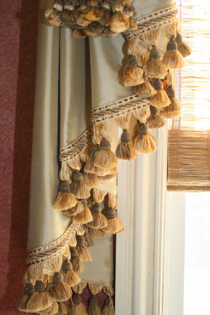 Rules for Hanging Curtains and Shades (Including Roman Shades with Curtains)
